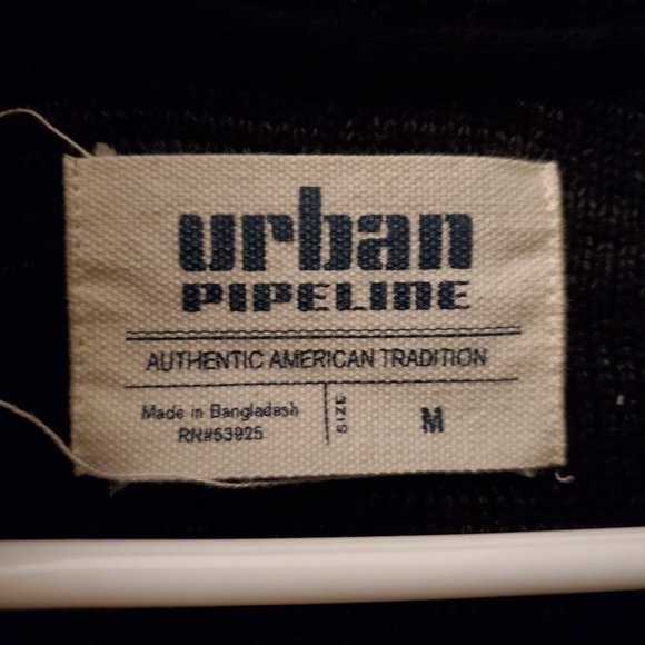 Urban Pipeline Textured Quarter-Zip Sweater - Picture 3 of 4